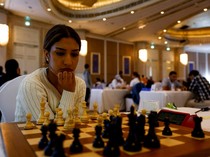 1756552534015-potret-rouda-alserkal-grandmaster-wanita-pertama-dari-teluk-di-usia-16-tahun-1756455818130_43