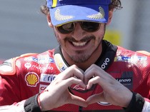 1761369365962-francesco-bagnaia_43