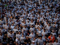 1761390976162-ribuan-pelari-padati-gbk-di-akhir-pekan-1761385689513_43
