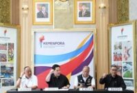 1765321453701-menpora-erick-thohirmenteri-pemuda-dan-olahragakonikoisepak-takrawdualisme-olahragakepengurusan-sepak-takrawpb-psti-1765289945923_43