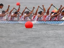 1765883060375-tim-perahu-naga-indonesia-raih-emas-di-world-games-2025-1754886758620_43