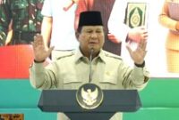 1766228696016-prabowo-saat-memberikan-sambutan-di-acara-akad-massal-dan-serah-terima-kunci-rumah-subsidi-di-serang-sabtu-20122025-1766208667017_43